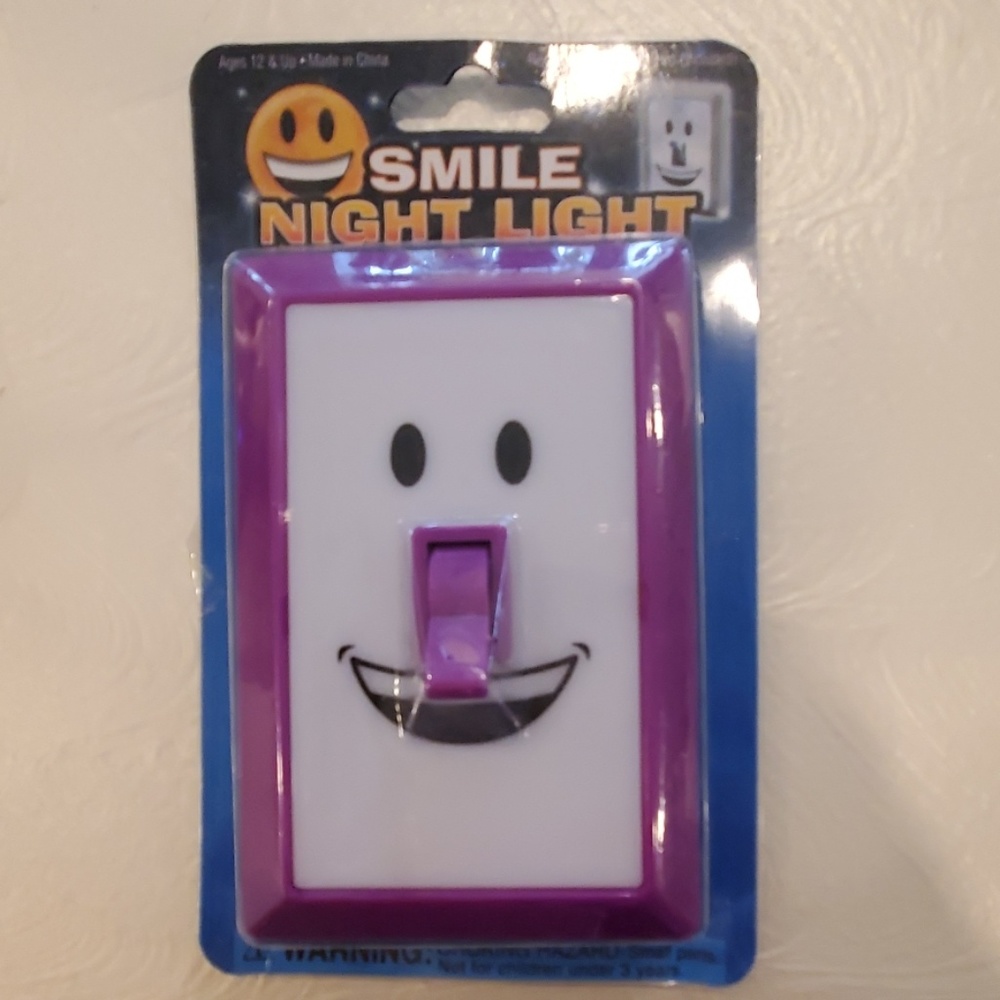 Smile night light purple